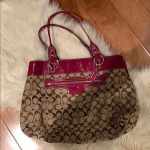 Signature Coach tote bag
